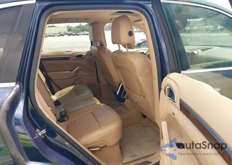 2011 Porsche Cayenne Hybrid S z USA, uszkodzony, nr VIN WP1AE2A27BLA94332